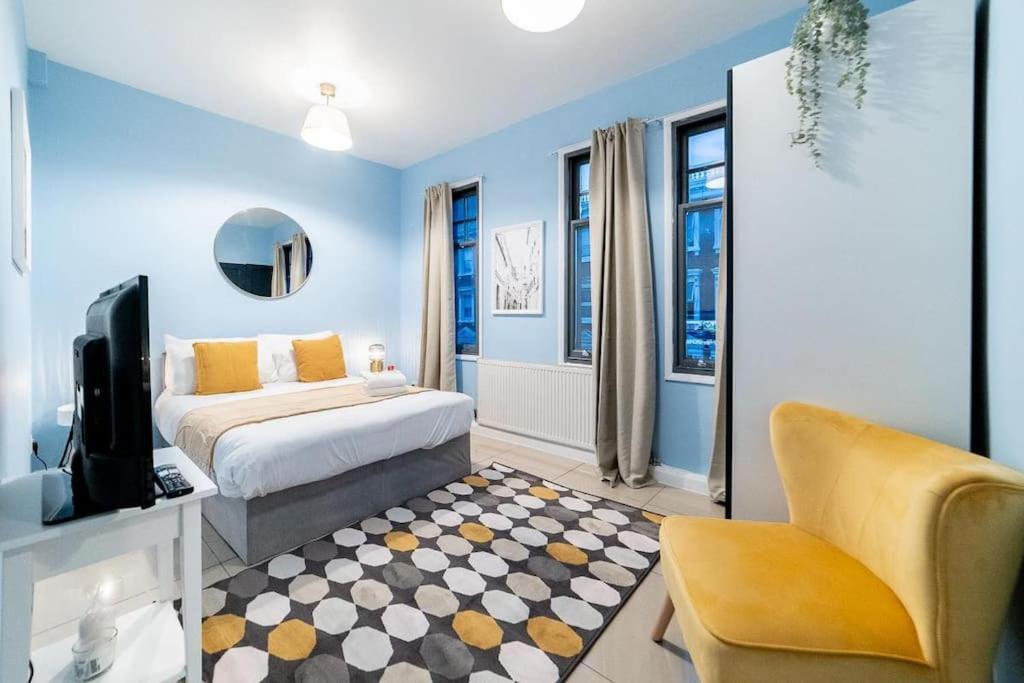 2 Bedroom Apartment لندن المظهر الخارجي الصورة